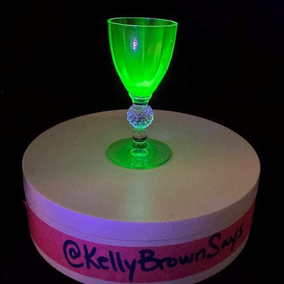 Vintage Uranium Glass Cordial Goblet | Elegant Depression Era Liqueur Stem - Picture 1 of 3